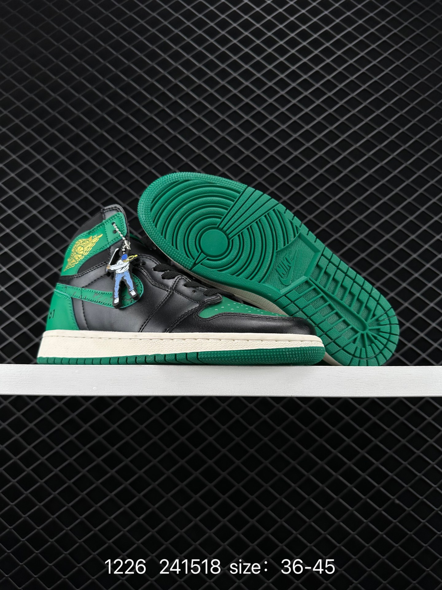 Nike Air Jordan 1 Retro High OG”Black/White“